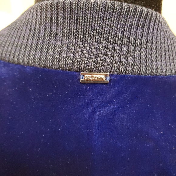 Saint John  Blue Velvet Jacket, Shell, and Pants XL - Picture 5 of 15